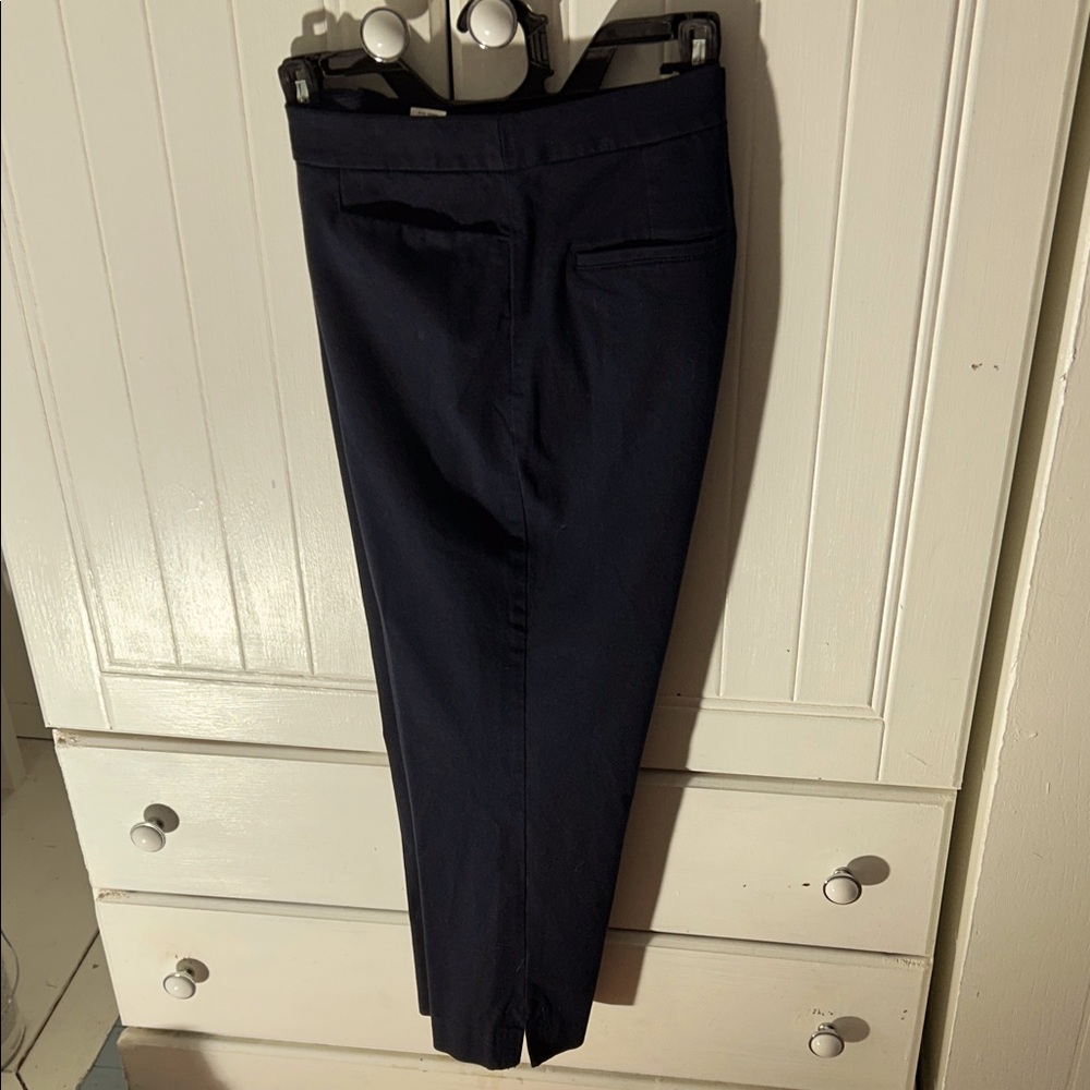 Talbots women’s Dark Blue Dress Pants, straight leg, small flare/ankle